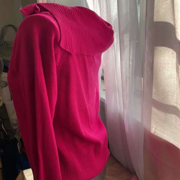 ❤️ Pink sweater - Picture 2 of 4